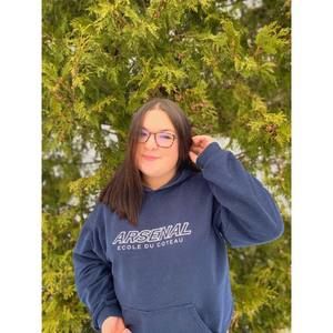 Meet your Posher, Laurie